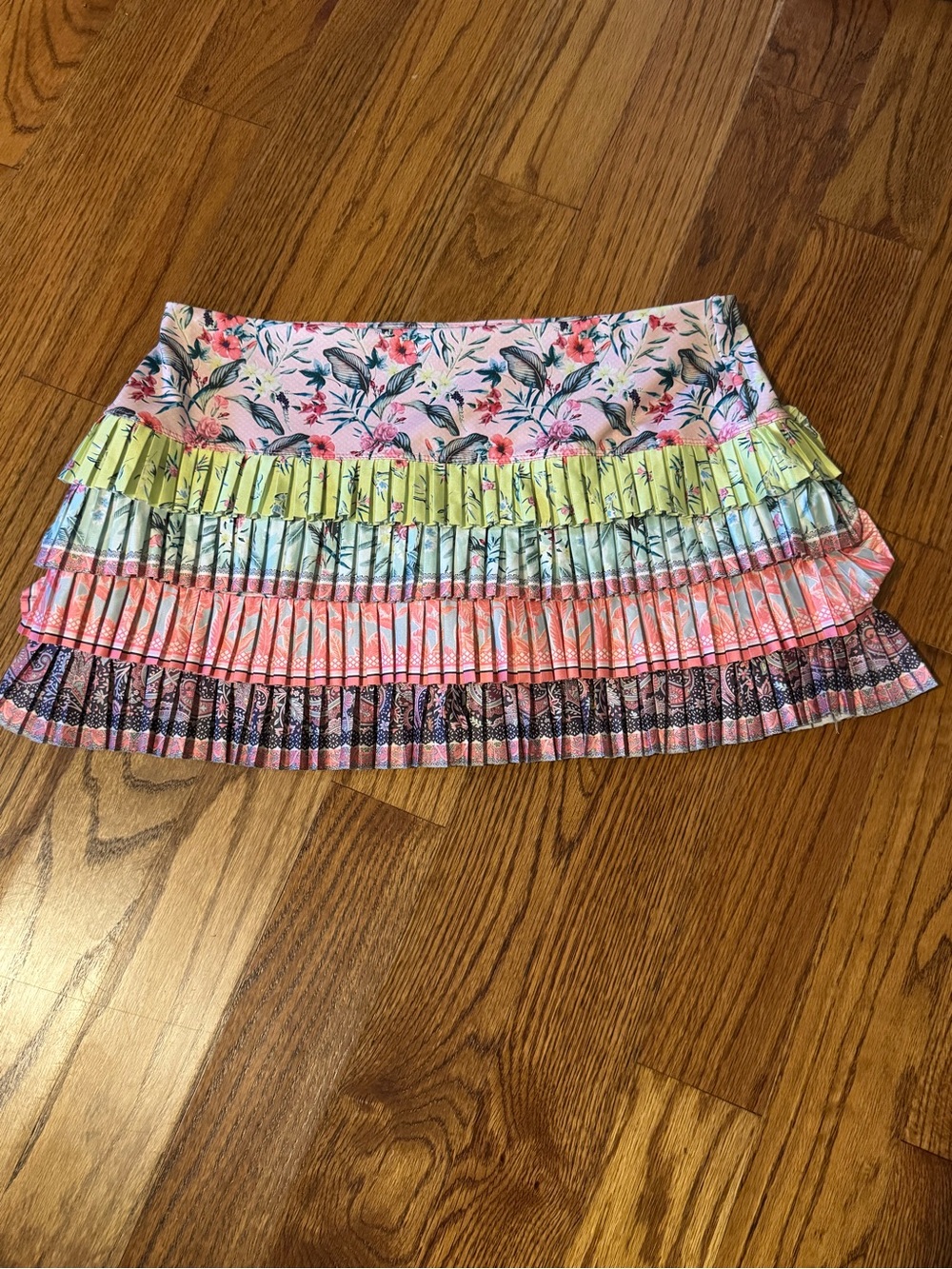 Lucky in Love Patch Me if You Can Patch Print Pleated Skort - Large - Picture 2 of 5